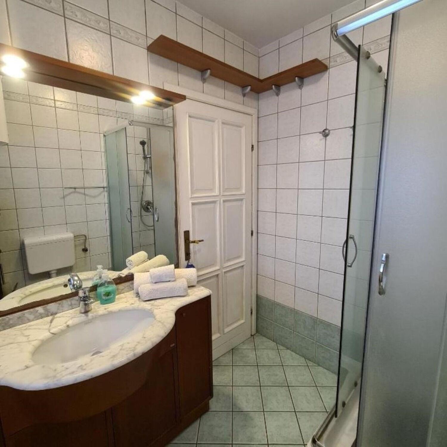 Apartments Berto - 500M To The Beach 로비니 외부 사진
