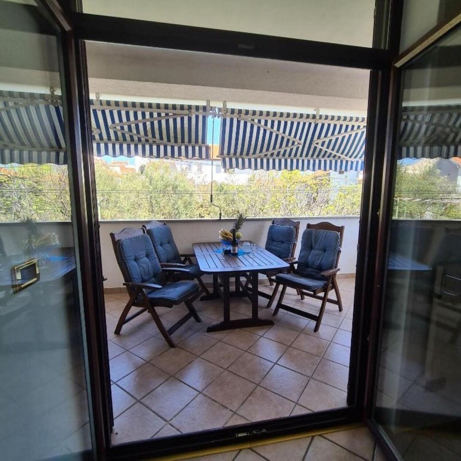 Apartments Berto - 500M To The Beach 로비니 외부 사진
