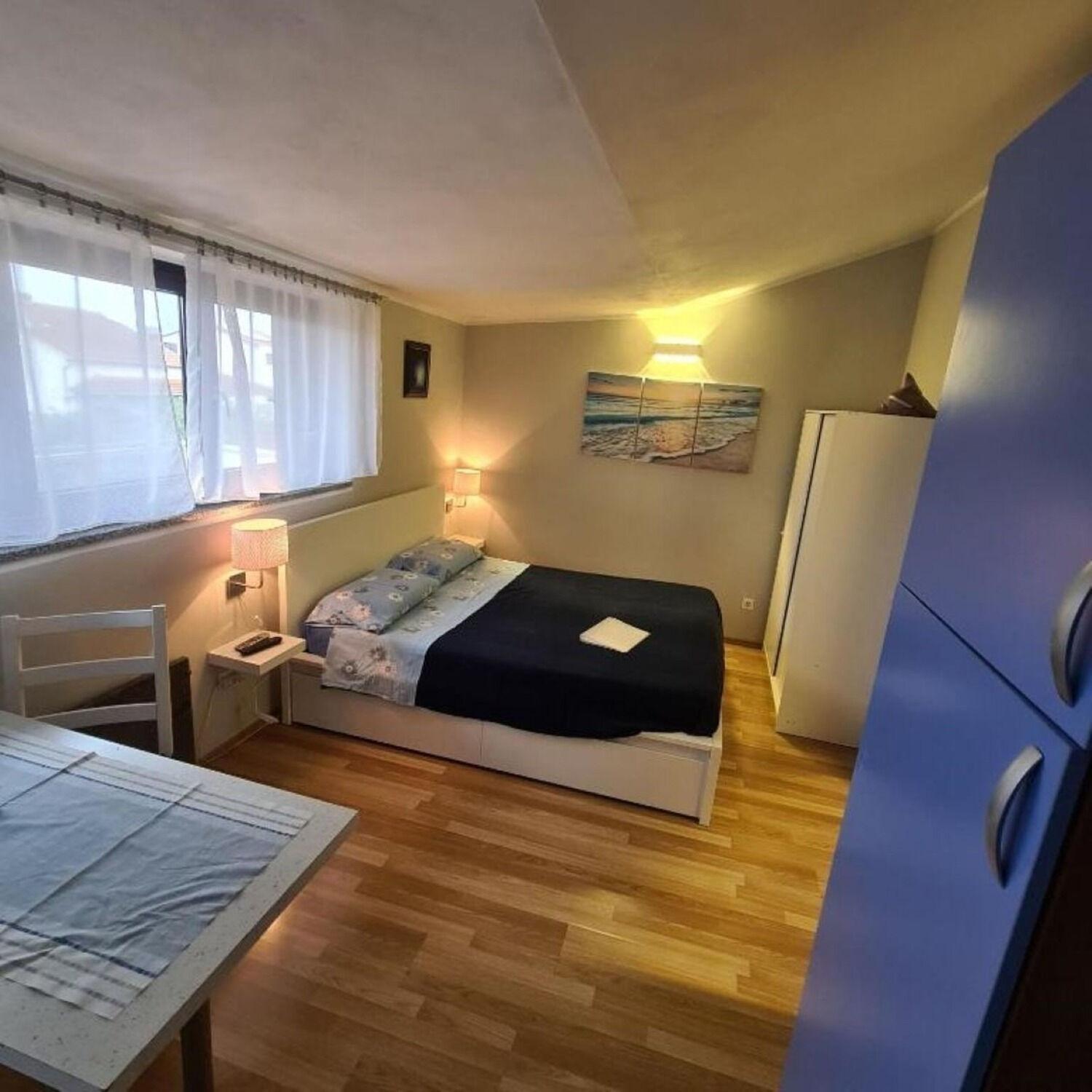 Apartments Berto - 500M To The Beach 로비니 외부 사진